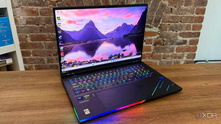 لپ تاپ گیمینگ ایسر Acer Predator Helios 18 AI PH18-73-96Y0-Z 2025|Ultra 9 275HX-32GB-1TB SSD-16GB RTX 5080-WQXGA IPS 250Hz
