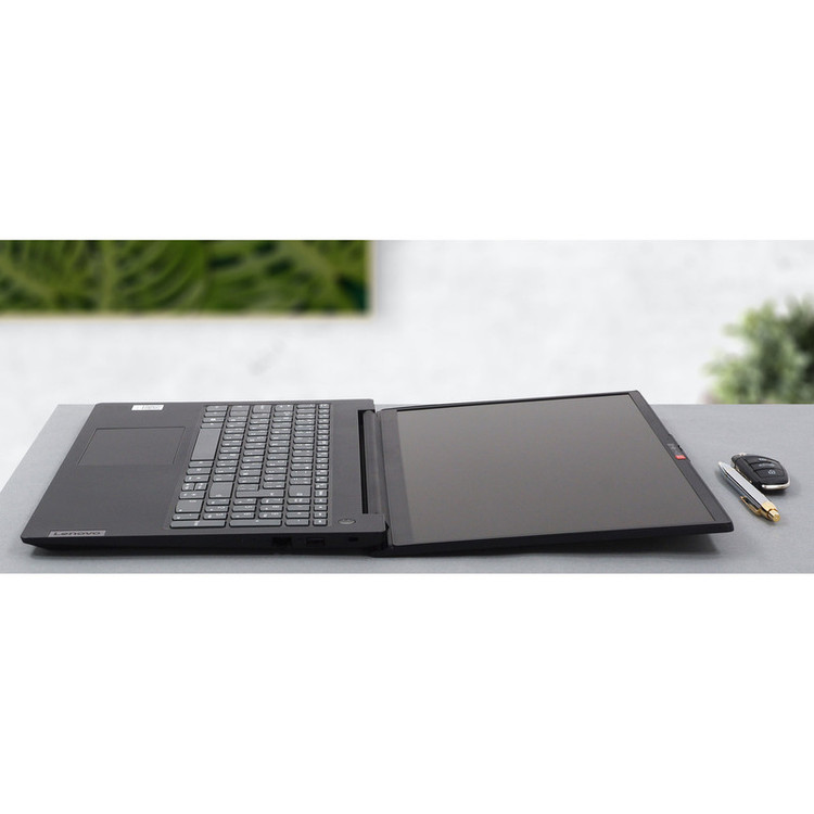 لپتاپ لنوو مدل V15 G2 IJL با پردازنده Celeron N4500، رم DDR4 8GB با فرکانس 2933MHz، حافظه SSD با ظرفیت 256GB، نمایشگر 15.6 اینچ TN با وضوح Full HD